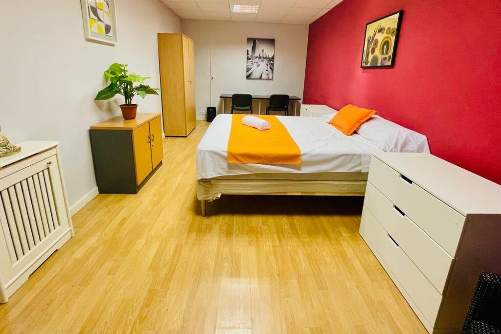 Apartments Plaza Callao Madrid Exterior photo
